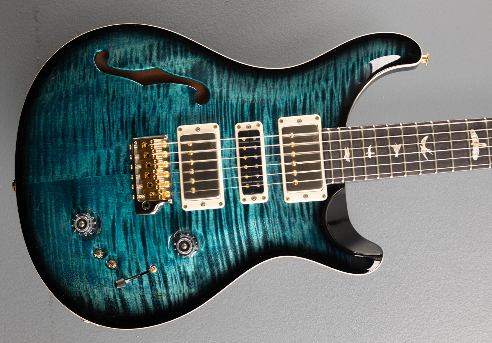 Special Semi-Hollow 10 Top - River Blue Smoke burst