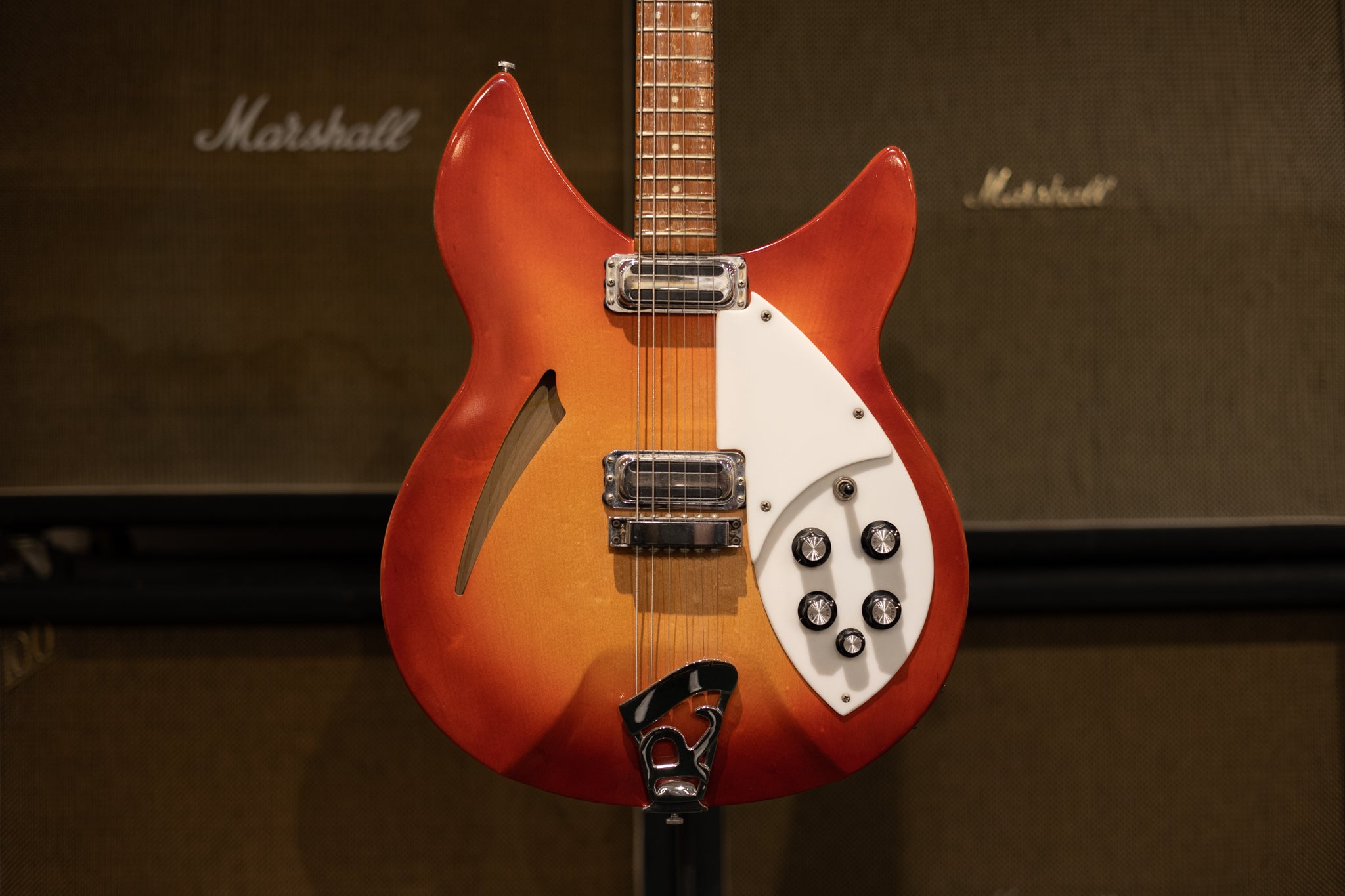 1967 Rickenbacker 330- Fireglo – Dave's Guitar Shop