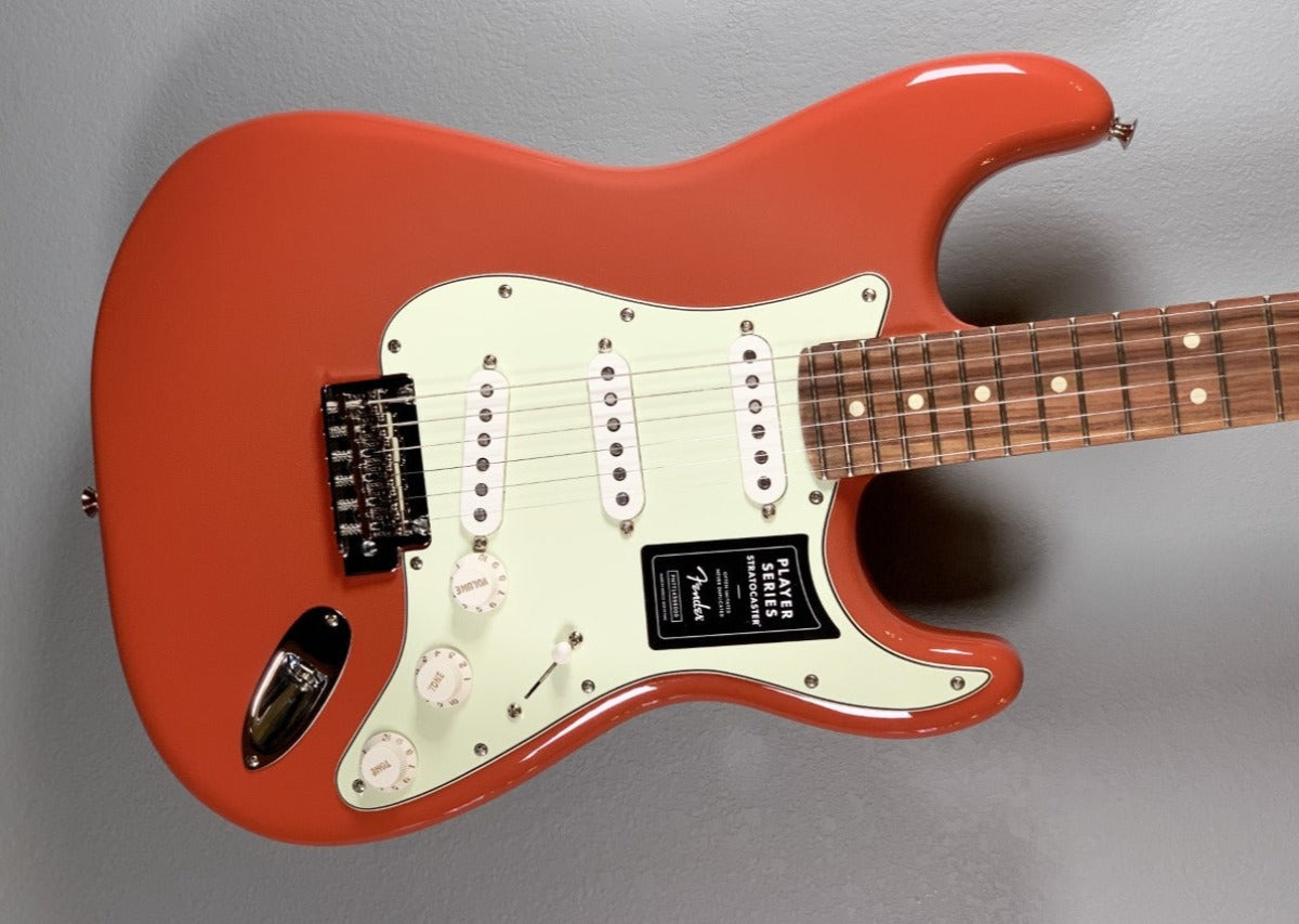 Limited Edition Player Stratocaster-Fiesta Red