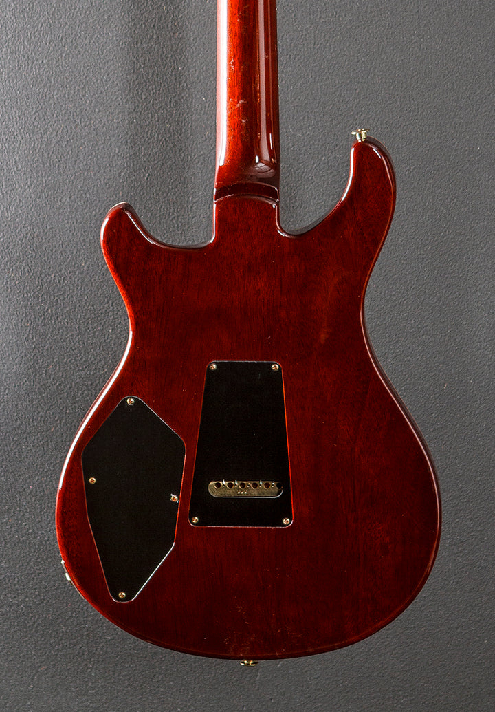 509 10 Top - Fire Red Burst