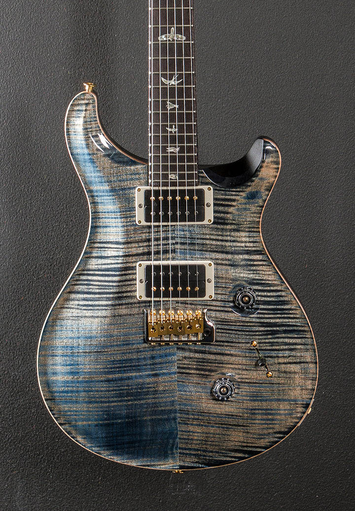 Custom 24 10 Top - Faded Whale Blue