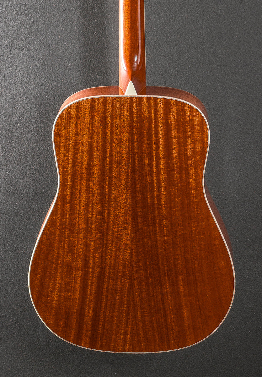 D-05 Mahogany Left Hand '13