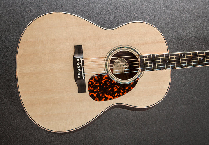 L-09 Rosewood w/Moon Spruce Top '23