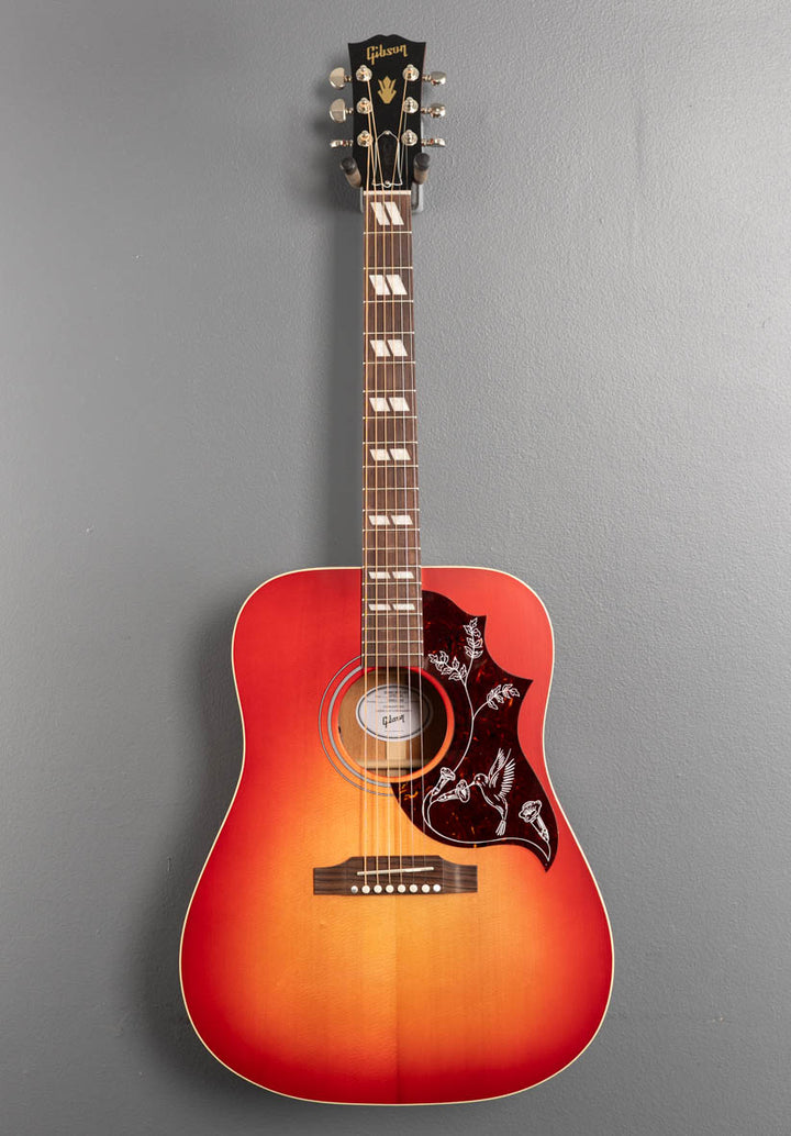 Hummingbird Special - Satin Vintage Cherry Sunburst