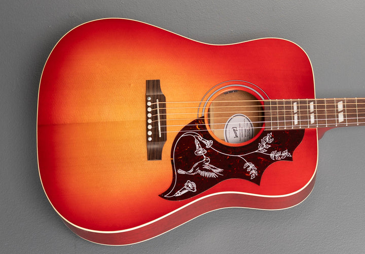 Hummingbird Special - Satin Vintage Cherry Sunburst