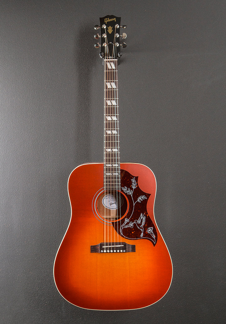 Hummingbird Special - Satin Vintage Cherry Sunburst