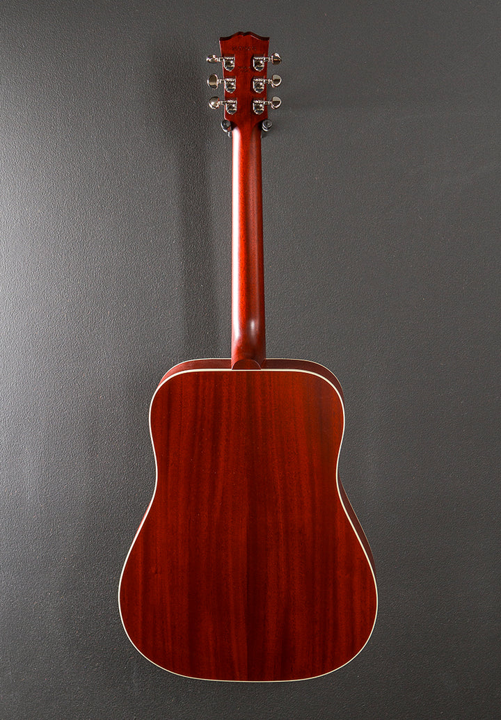 Hummingbird Special - Satin Vintage Cherry Sunburst