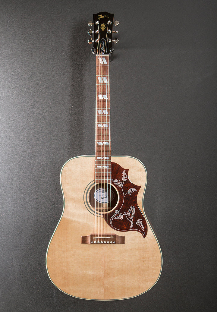 Hummingbird Studio Walnut - Antique Natural