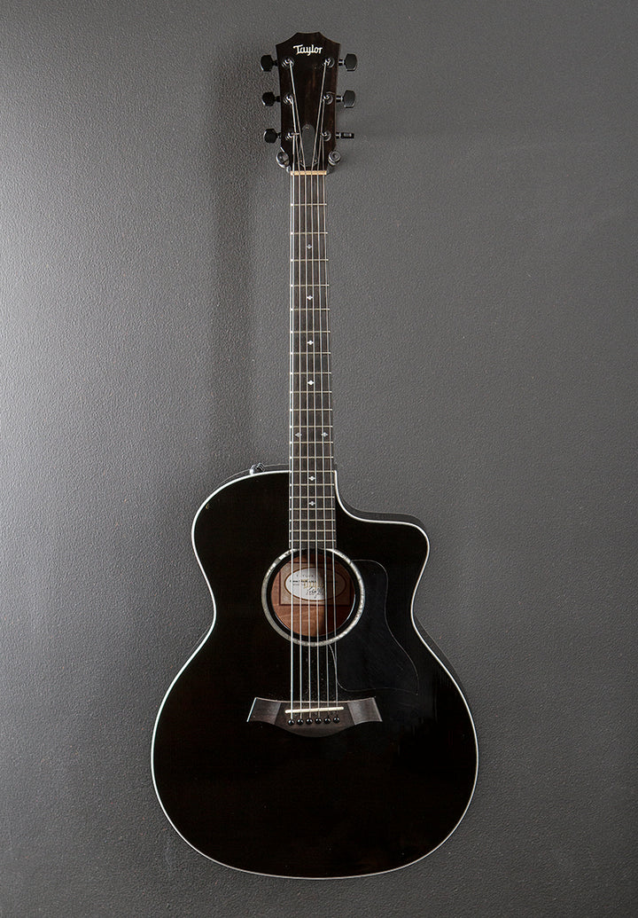 Custom 214CE-BLK DLX '19