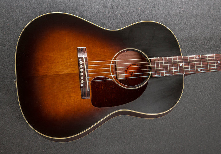 1942 Banner LG-2 - Vintage Sunburst