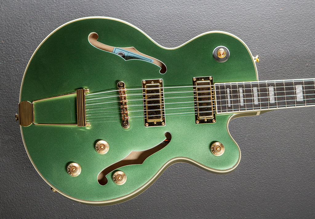 UpTown Kat ES - Emerald Green Metallic – Dave's Guitar Shop