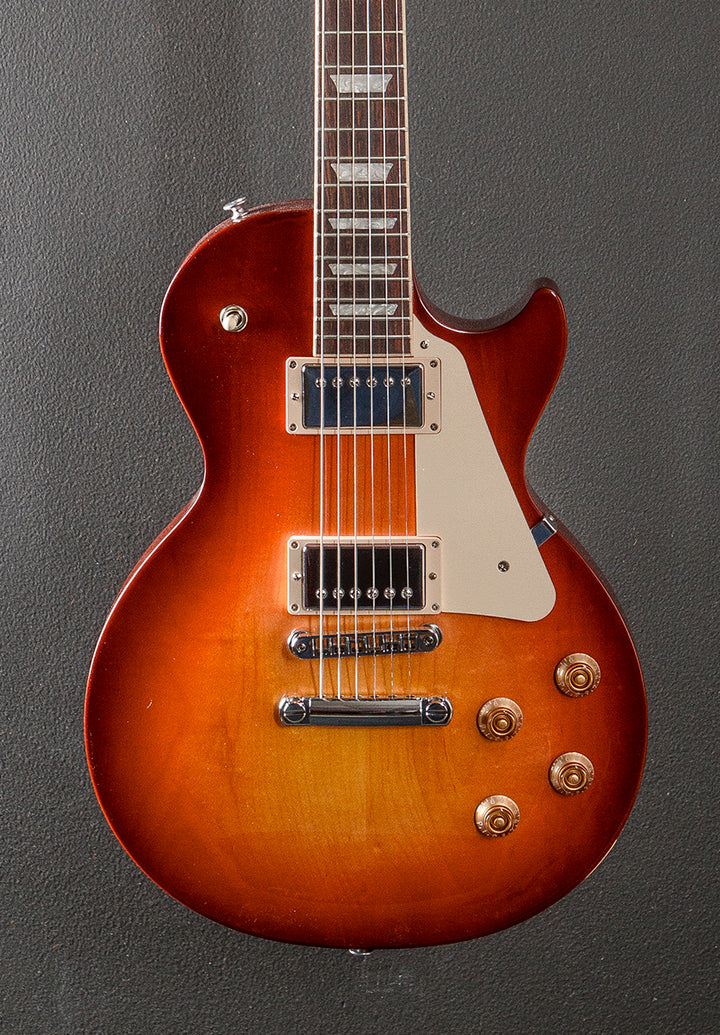 Les Paul Studio - Cherry Sunburst