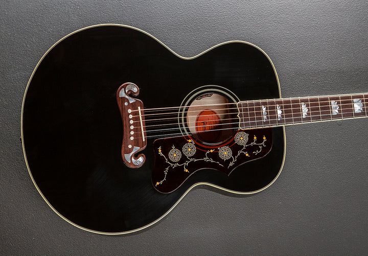 Elvis SJ-200 - Ebony