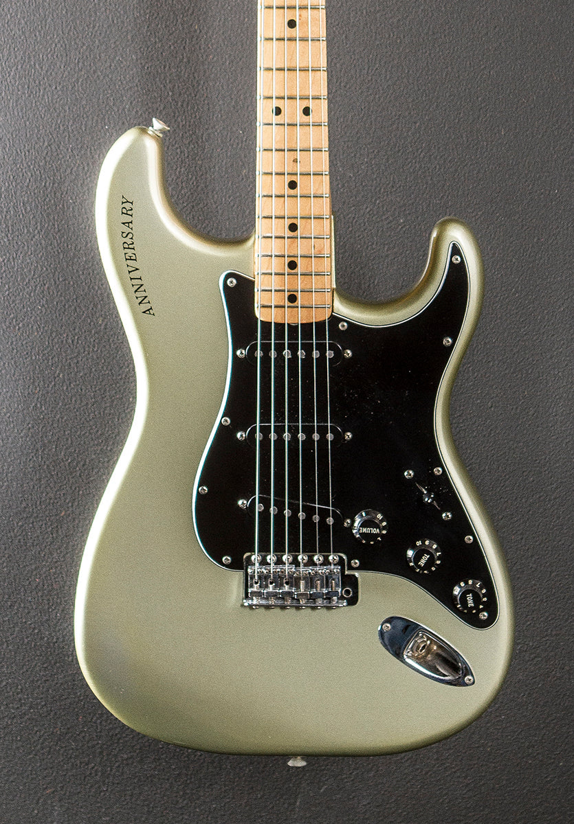 Used Silver Anniversary Strat '79