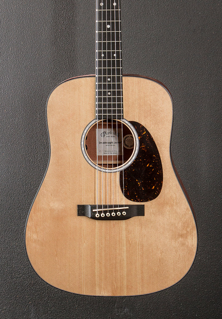 DJr-10E – Sitka Spruce