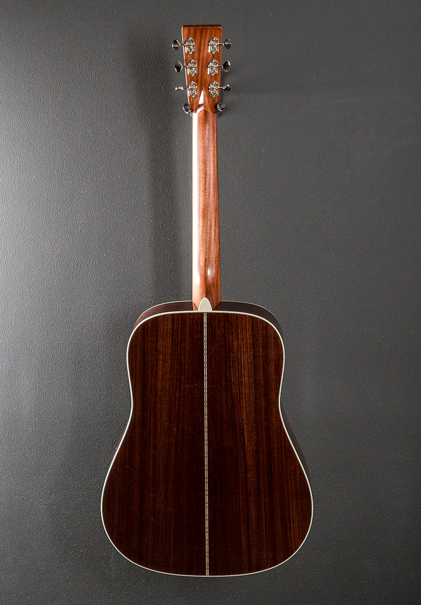 New for 2025 D-28 - Gloss 1935 Sunburst