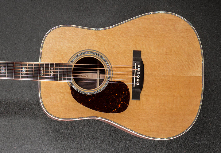 New for 2025 D-41 Left Hand - Gloss Natural