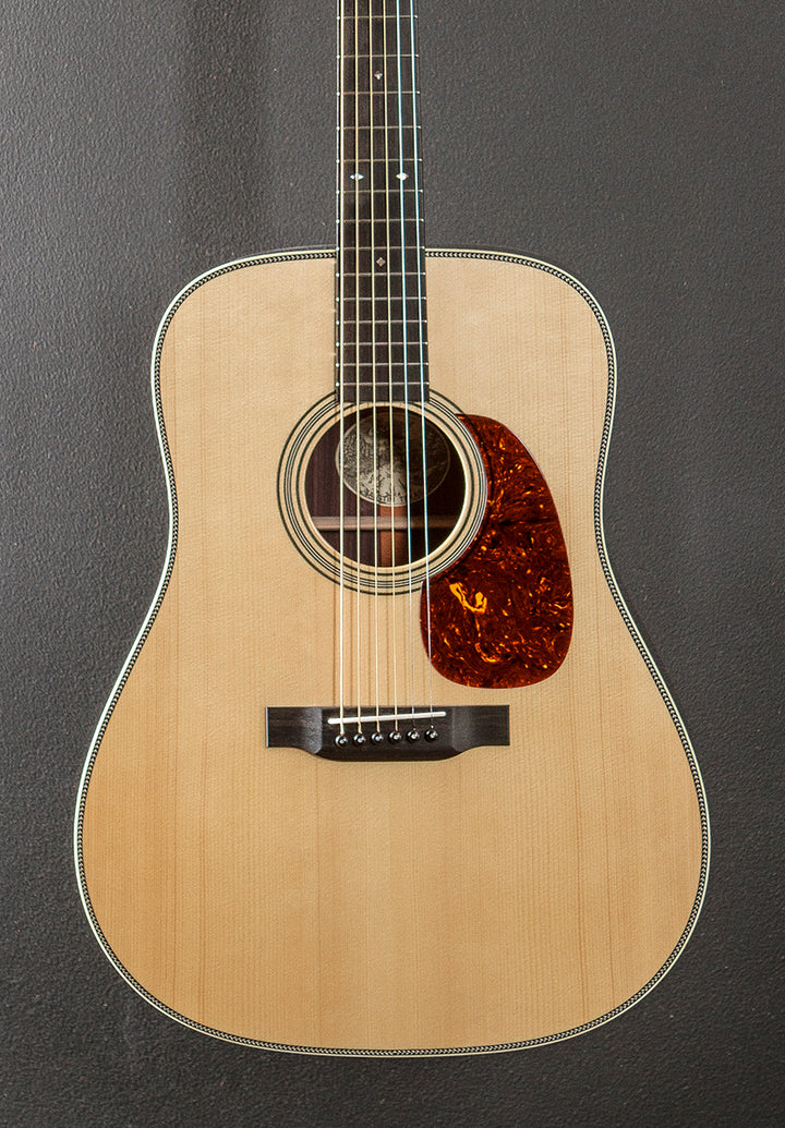 D2H w/Adirondack Spruce