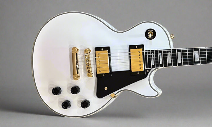 "Inspired by Gibson Custom" Les Paul Custom - Alpine White