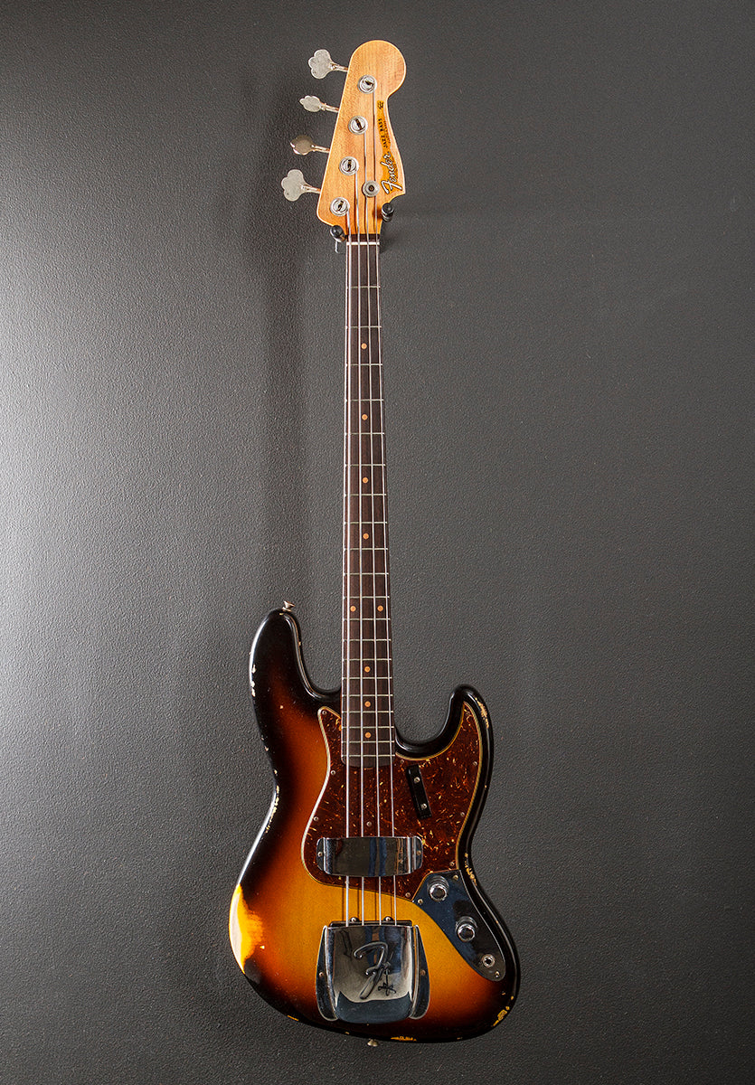 Limited Edition 1960 Relic Jazz Bass