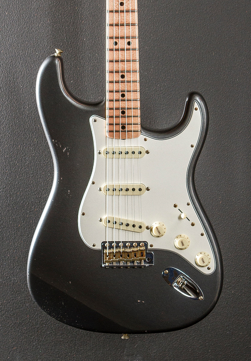 Limited Edition 1968 Journeyman Relic Strat