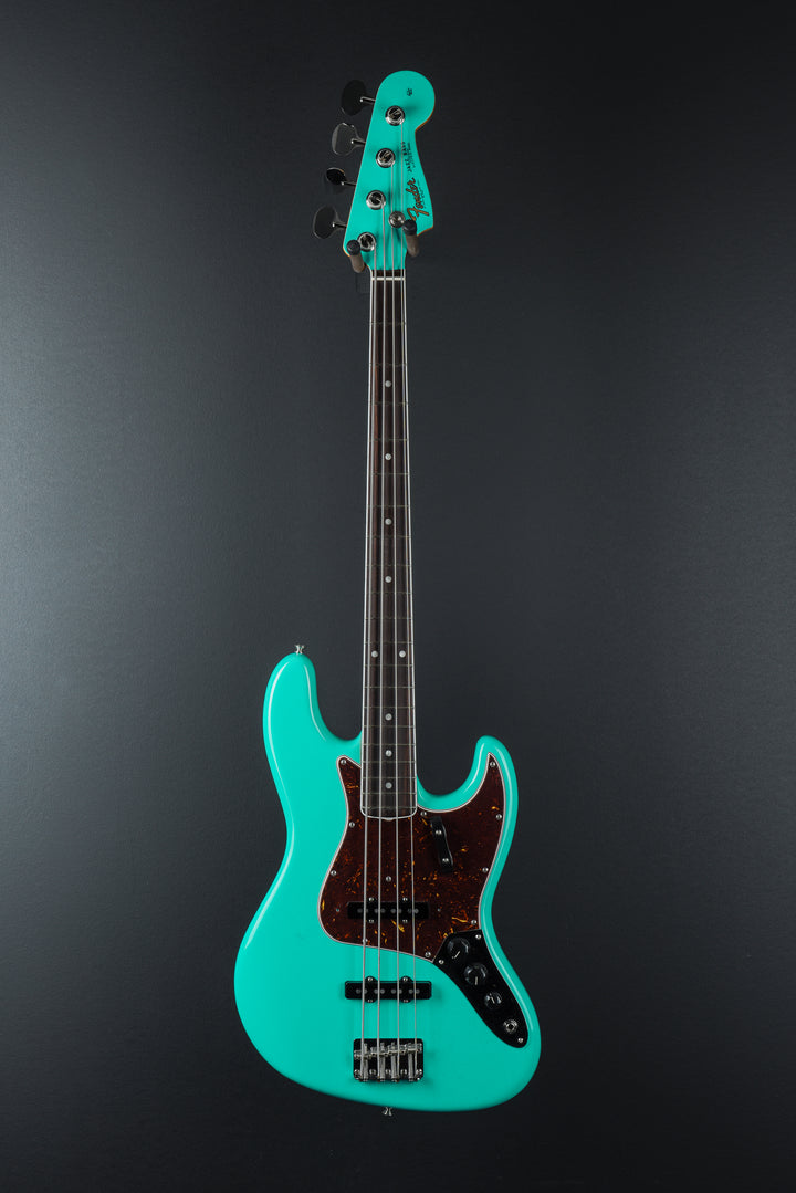 American Vintage II 1966 Jazz Bass - Seafoam Green