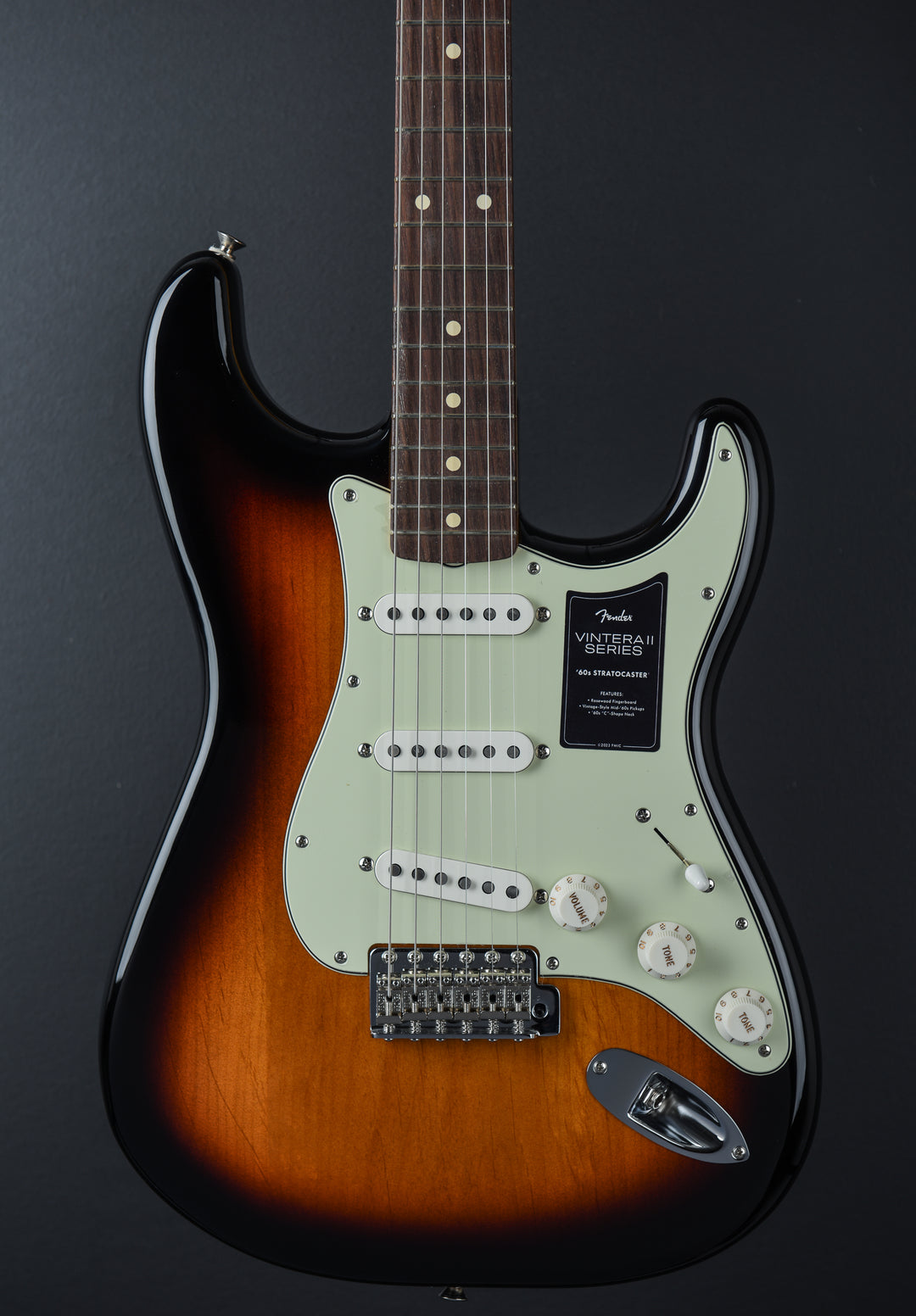 Vintera II 60's Stratocaster - 3 Color Sunburst