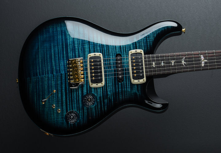 Modern Eagle V 10 Top - Cobalt Smokeburst