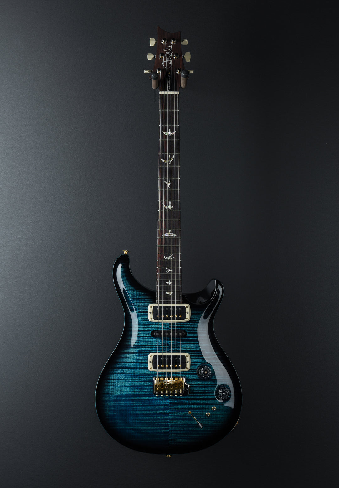 Modern Eagle V 10 Top - Cobalt Smokeburst