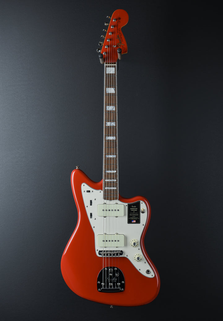 American Vintage II 1966 Jazzmaster - Dakota Red