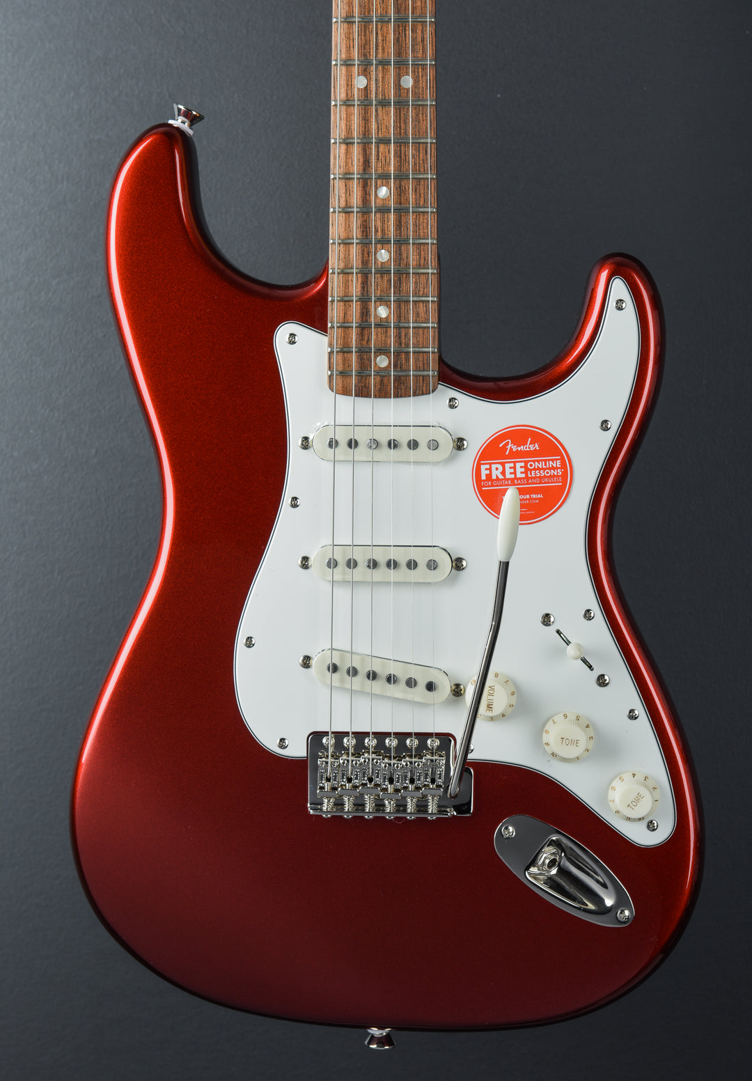 Classic Vibe 60’s Stratocaster - Candy Apple Red