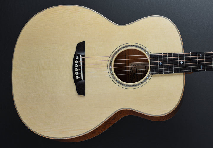 Special Reserve Mahogany Concert Jumbo