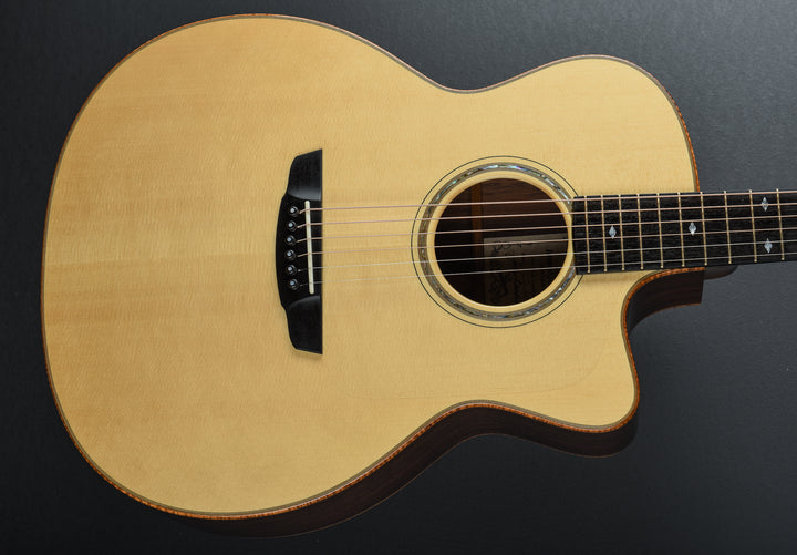 East Indian Rosewood Concert Jumbo Cutaway '20