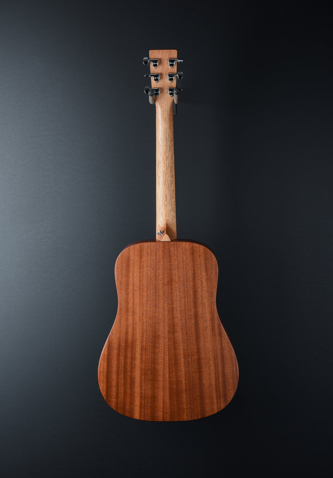 DJr-10E – Sitka Spruce