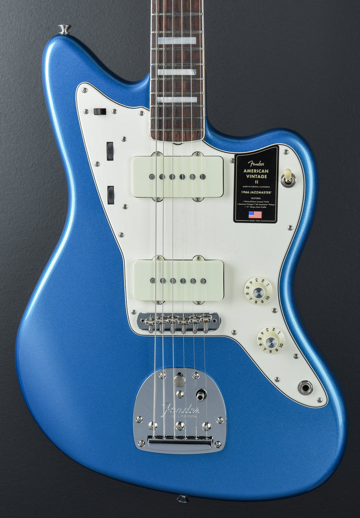 American Vintage II 1966 Jazzmaster - Lake Placid Blue