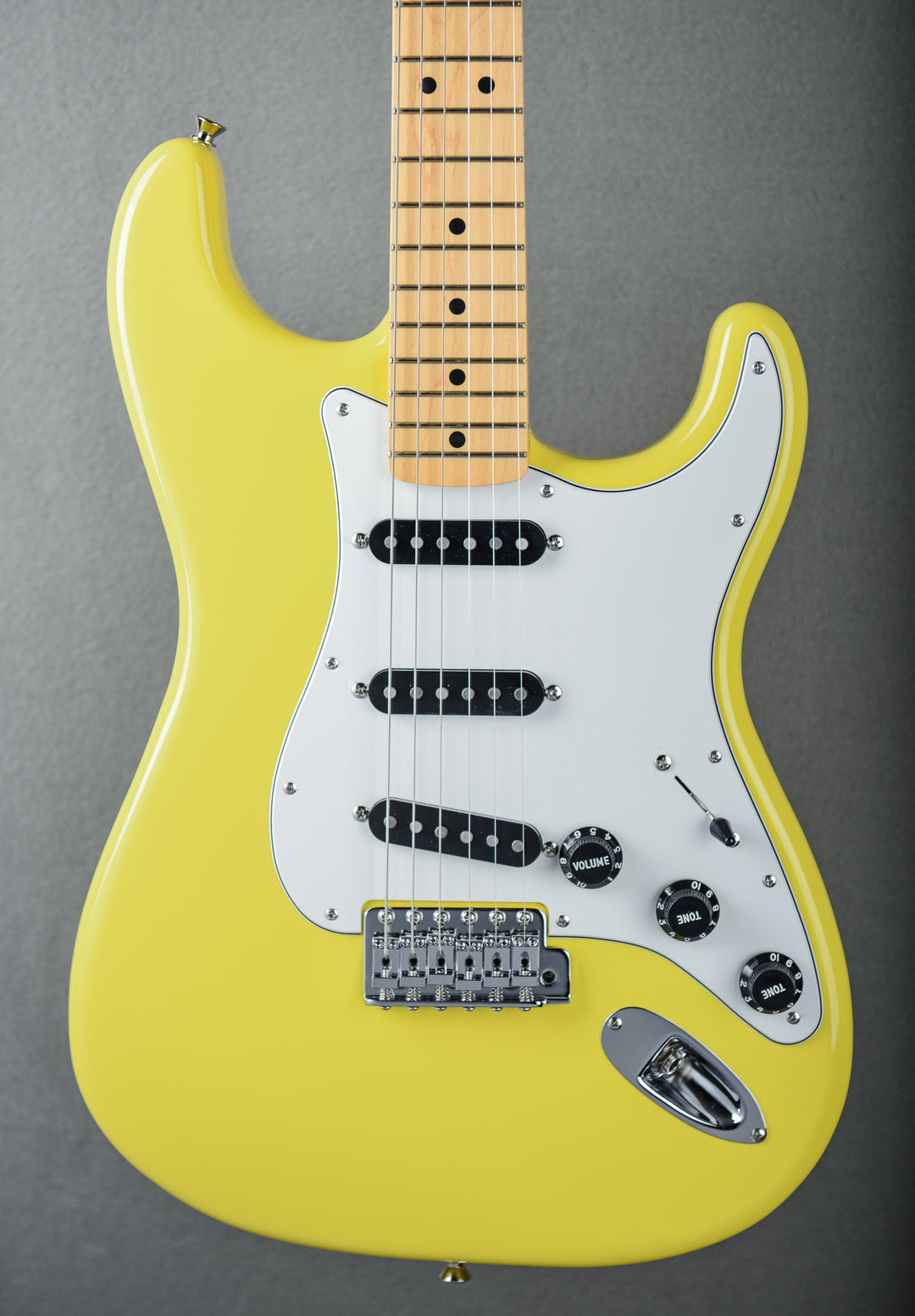 MIJ Limited International Color Stratocaster - Monaco Yellow