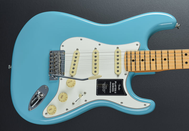 Player II Stratocaster - Aquatone Blue w/Maple