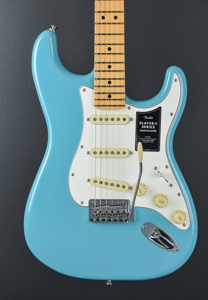 Player II Stratocaster - Aquatone Blue w/Maple