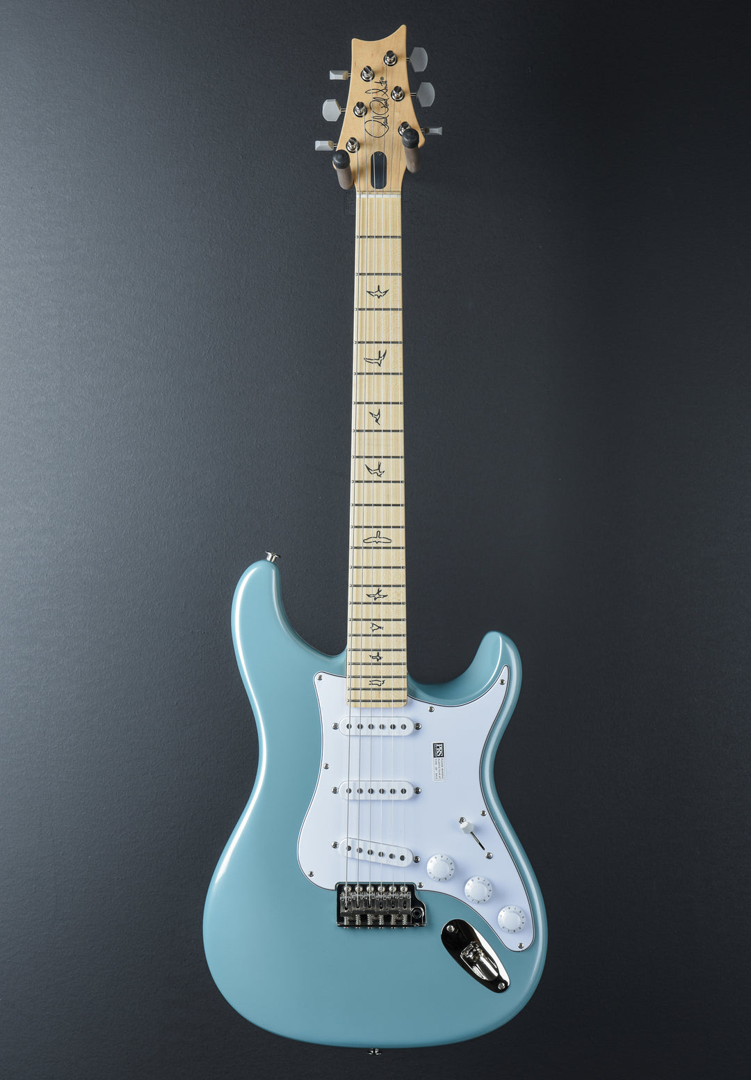 John Mayer Silver Sky - Polar Blue w/Maple