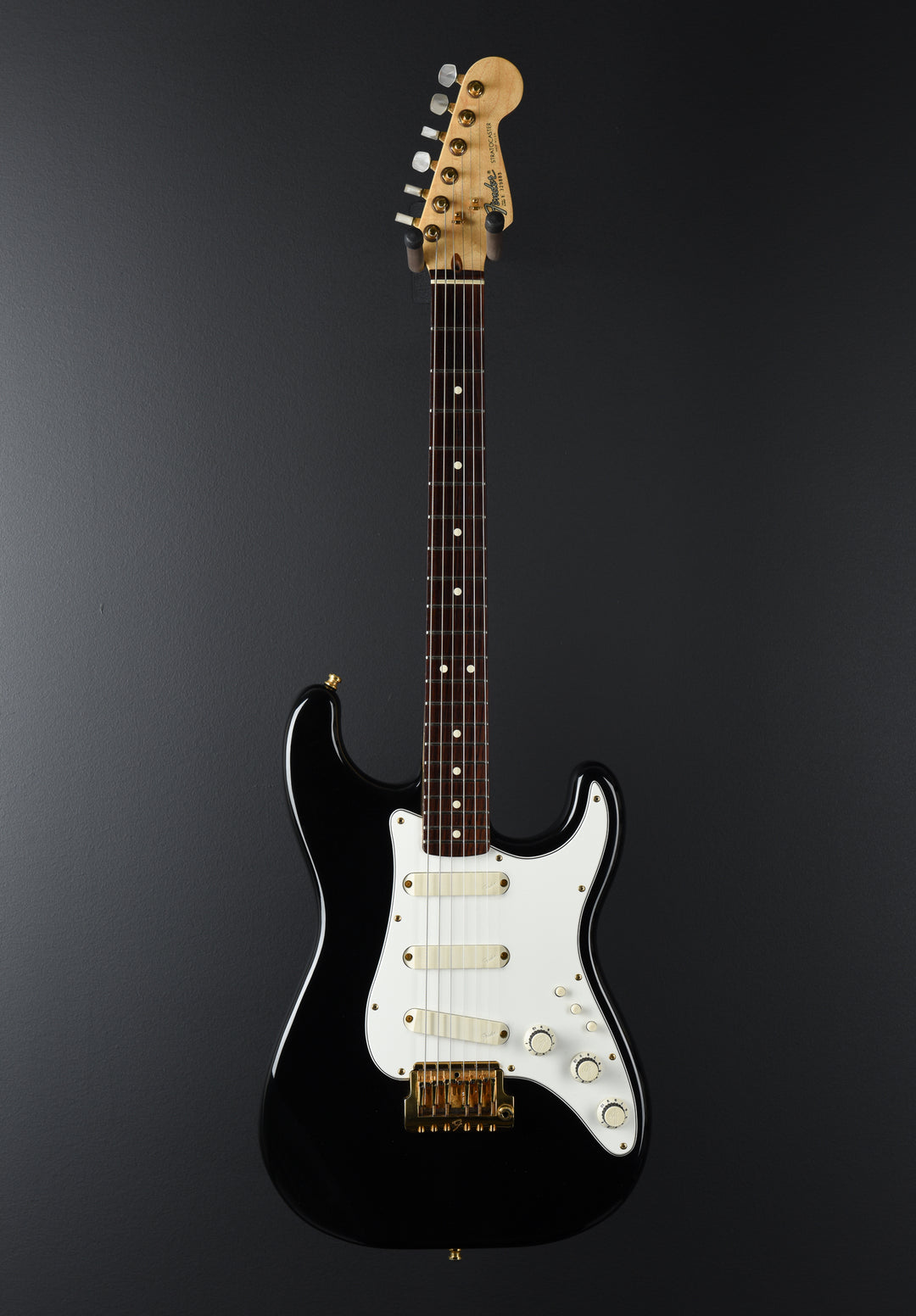 USED Elite Gold Strat Black '83