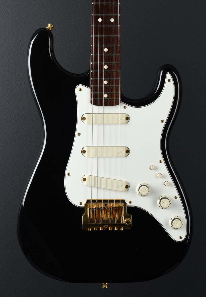 USED Elite Gold Strat Black '83