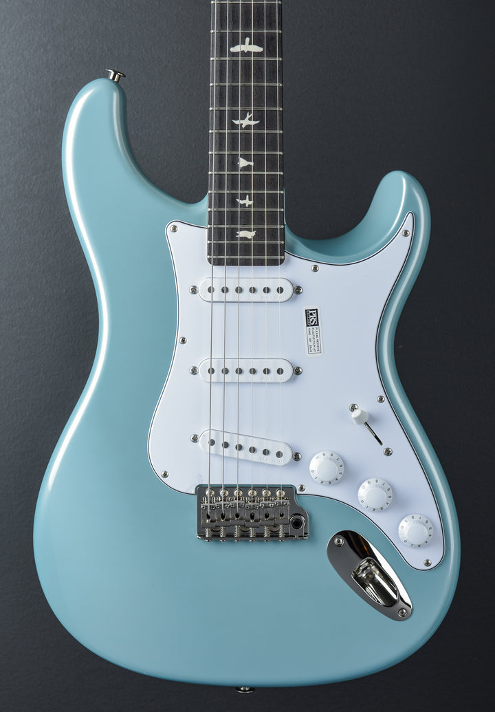 John Mayer Silver Sky - Polar Blue w/Rosewood