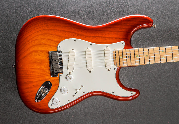 Used American Deluxe Strat '01