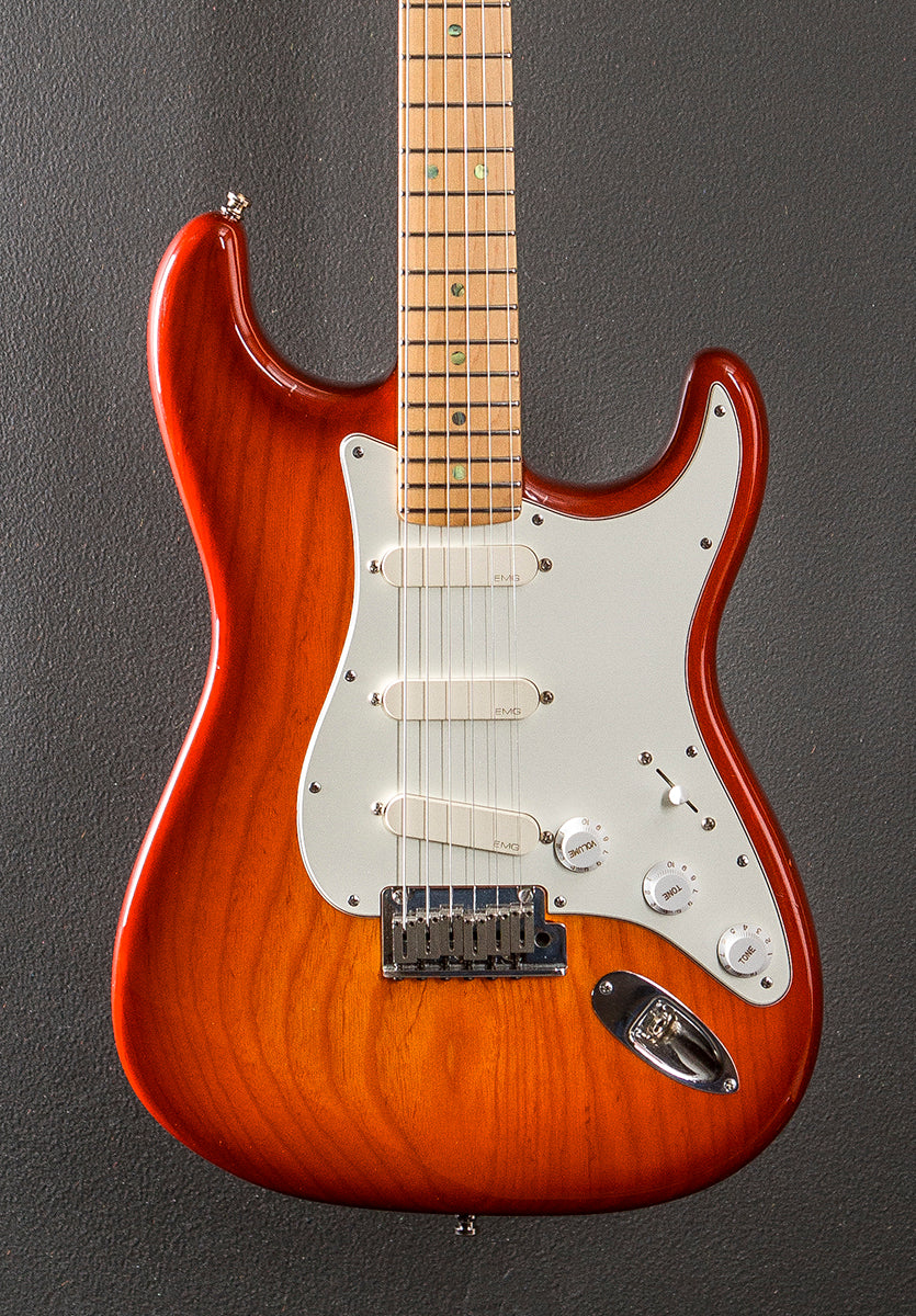 Used American Deluxe Strat '01