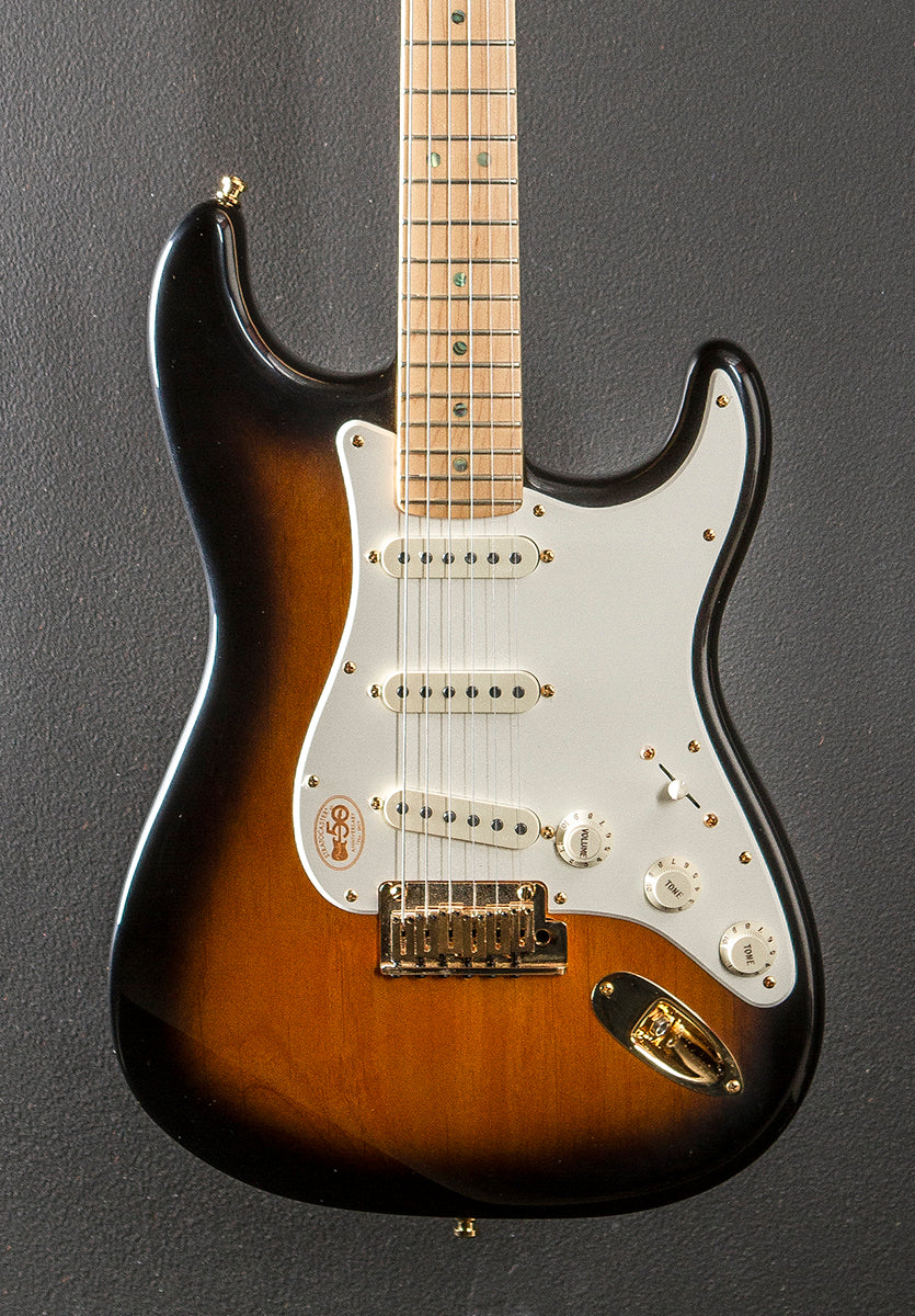 Used 50th Anniversary American Deluxe Strat '04