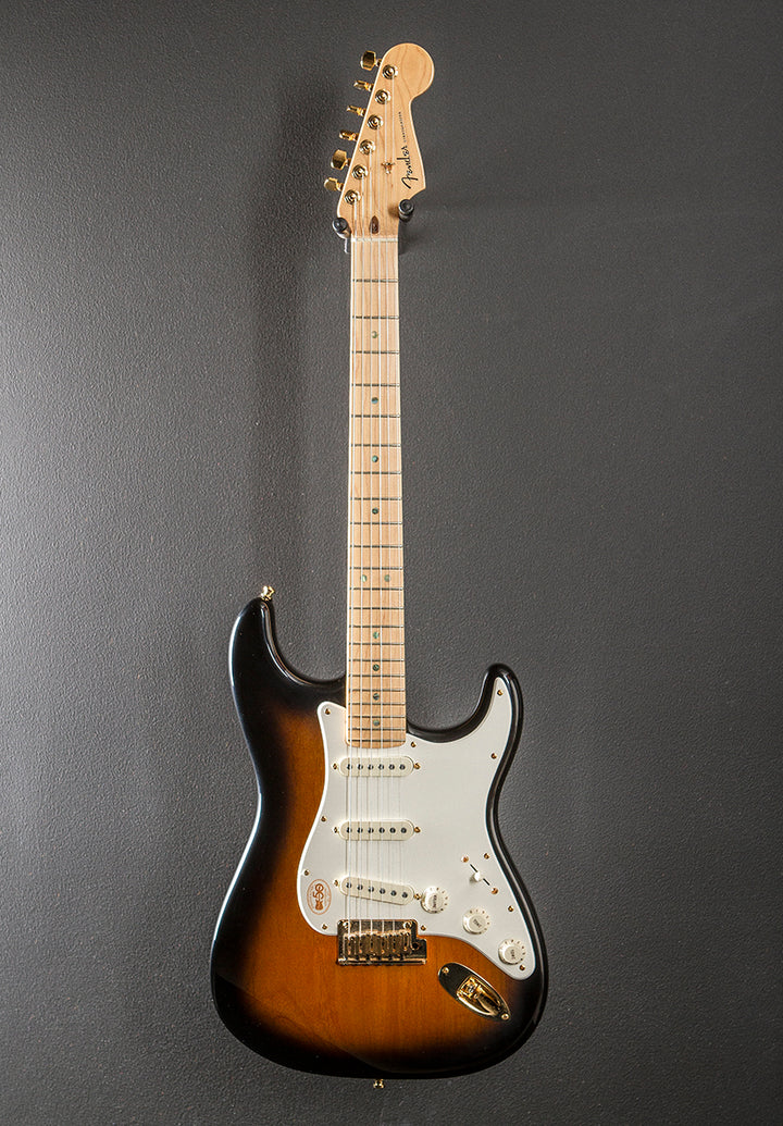 Used 50th Anniversary American Deluxe Strat '04