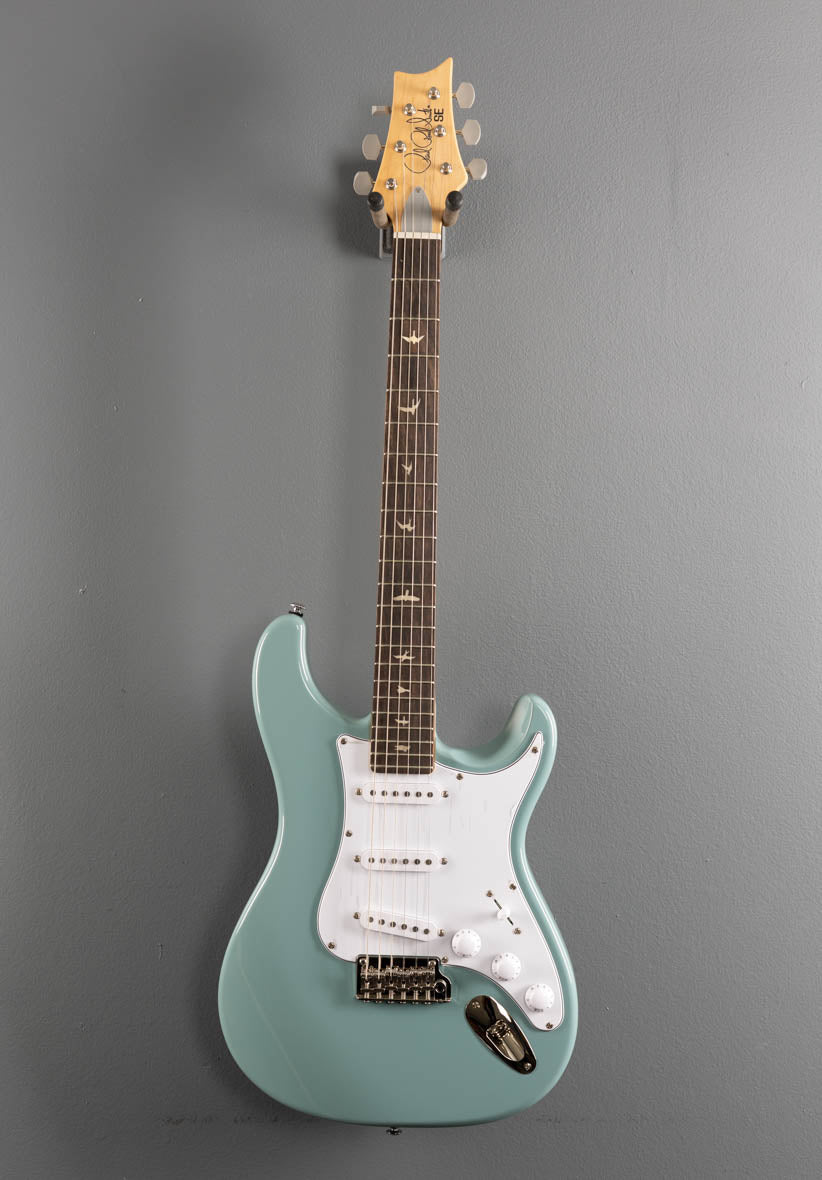 SE Silver Sky w/Rosewood, '22