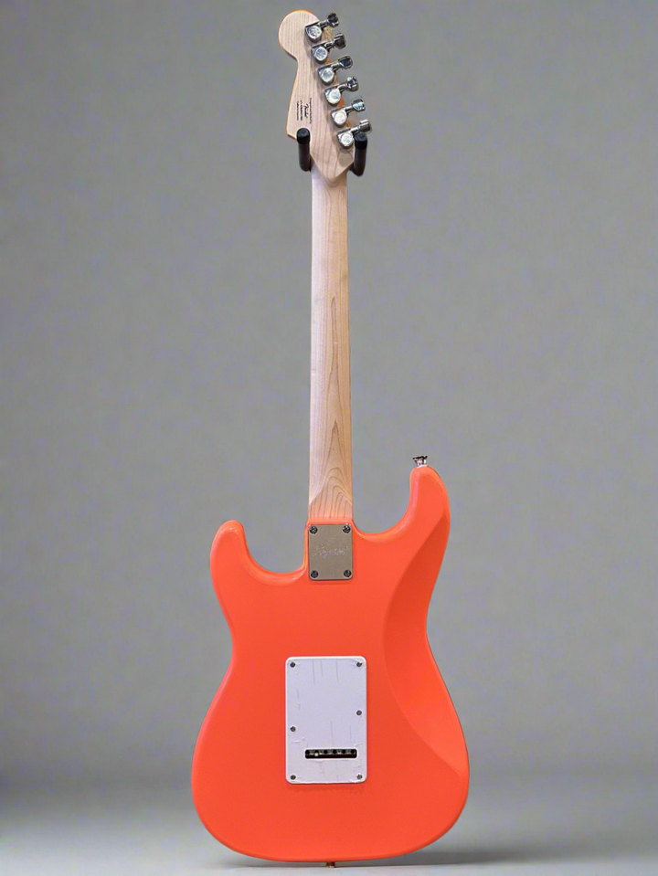 Squier Sonic® Stratocaster® HSS-Tahitian Coral