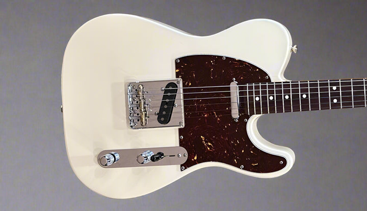 Used American Professional II Telecaster - Olympic White '23