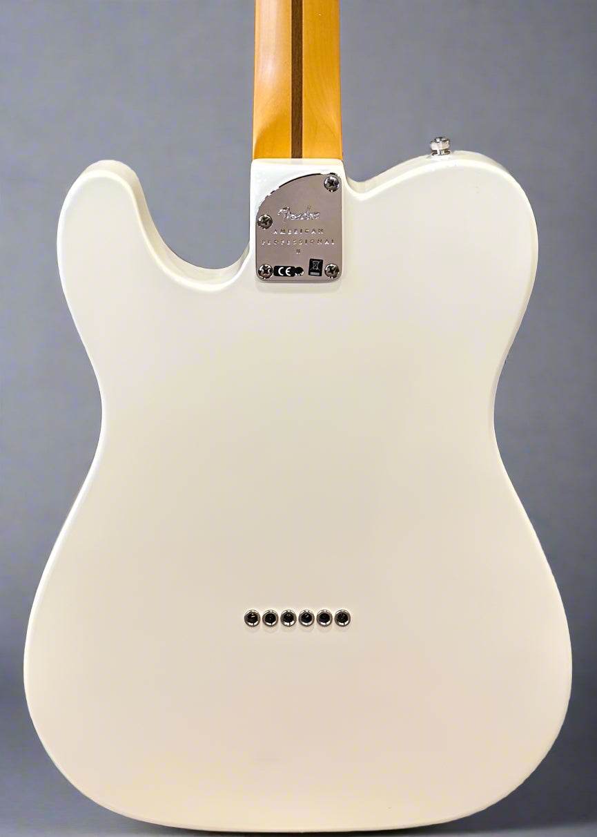 Used American Professional II Telecaster - Olympic White '23